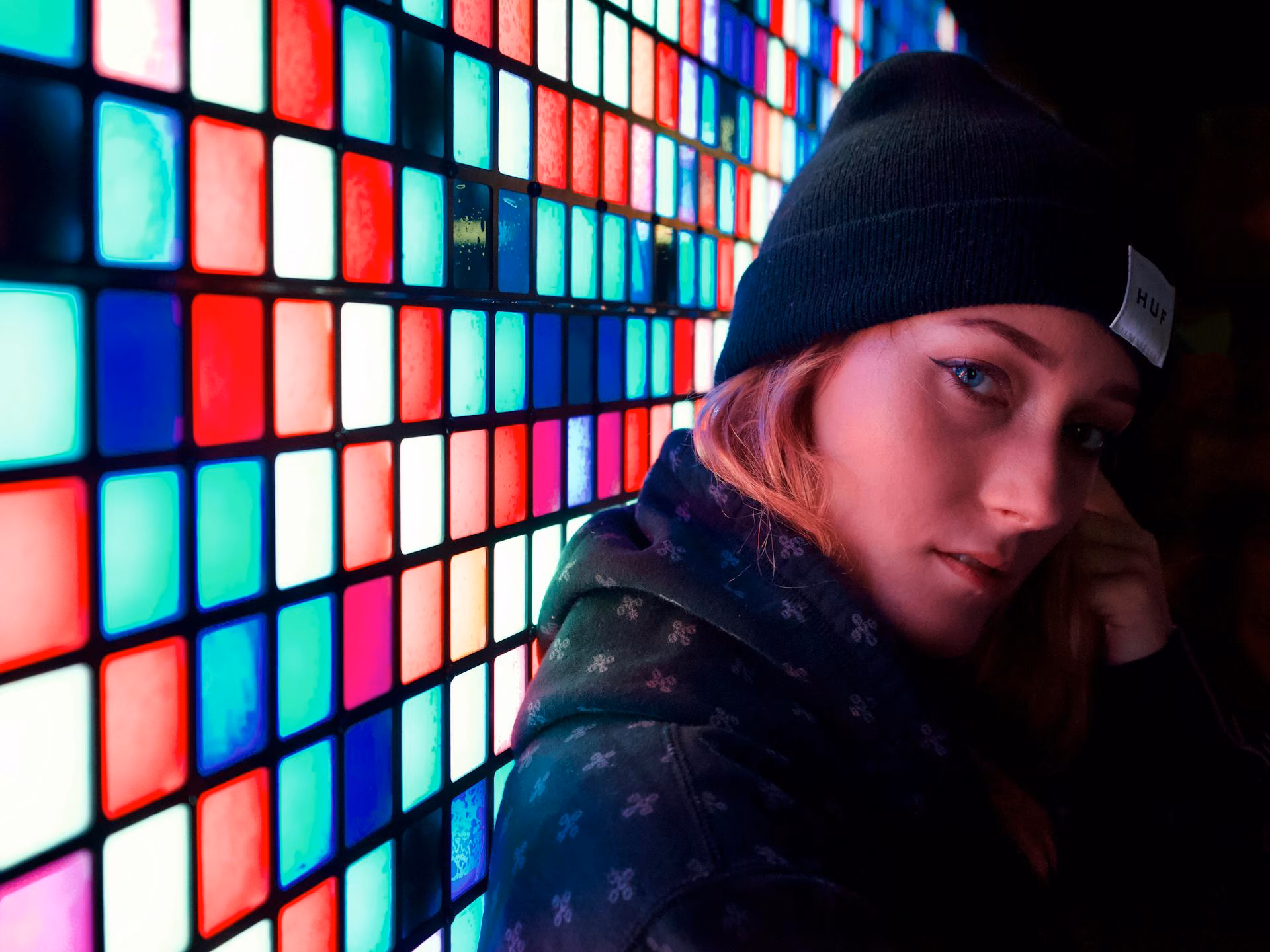 Everything to Know About Outdoor Video Walls in Cold Weather