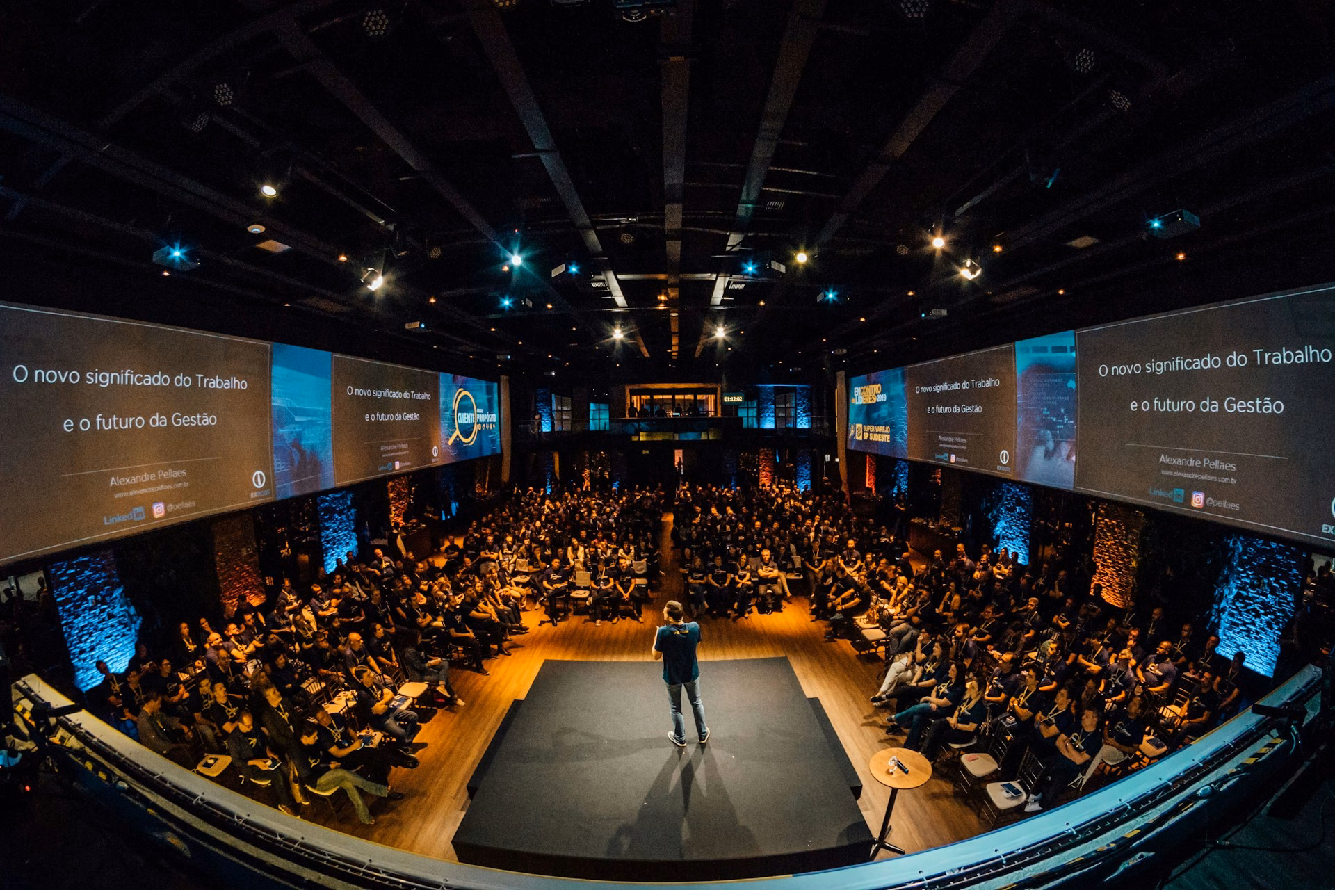 Using Indoor LED Display Screens in Conference Spaces