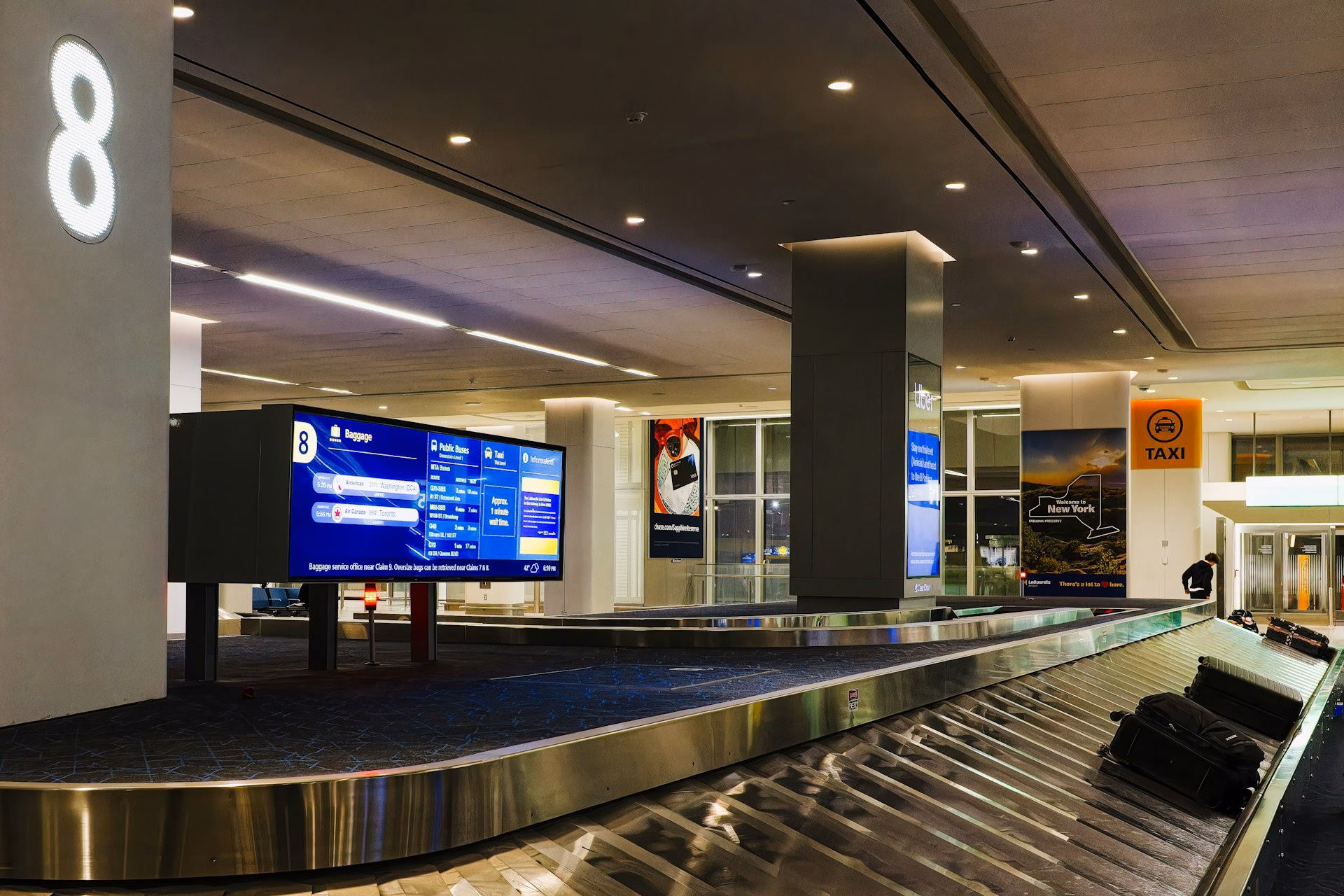 Are Your Airport Display Screens Ready for Summer Rush